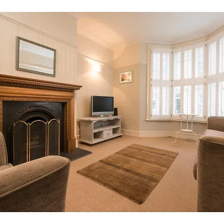 Spacious, Charming Southville For 5 Lägenhet Bristol