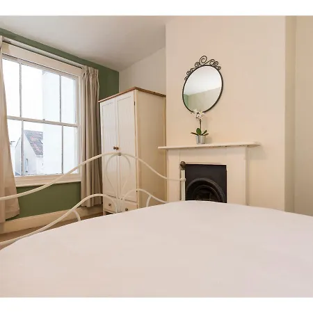 Spacious, Charming Southville For 5 * Bristol