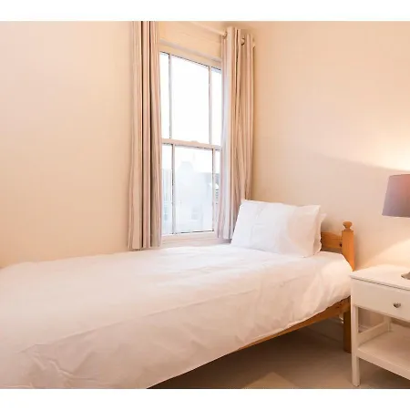 Spacious, Charming Southville For 5 *